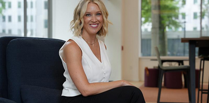 portrait of Shannon Baker-Meyer, a 2003 graduate of Susquehanna University